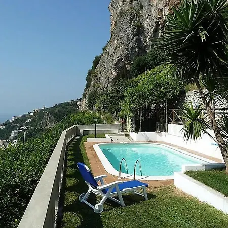 Sleeps 6 Pool Air Con Wifi Vila *